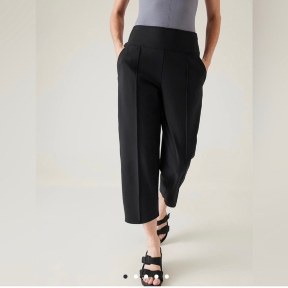 Athleta Stellar Wide Crop Black Travel Pant